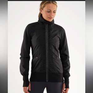 Lululemon Run: Back On Track Jacket
Black Size 4 Women’s